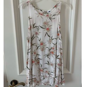 Fun Floral Tank Top • Size L